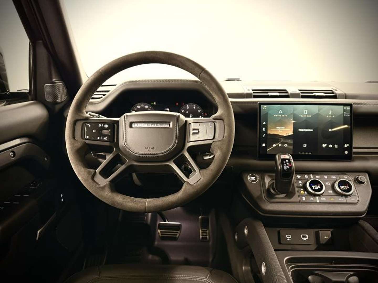 Land Rover Defender 110 Carpathian Edition P525 V8 - 2024 - Joinsteer - #17