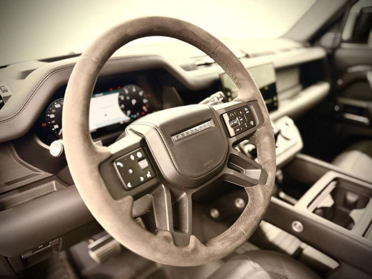 Land Rover Defender 110 Carpathian Edition P525 V8 - 2024 - Joinsteer - #19