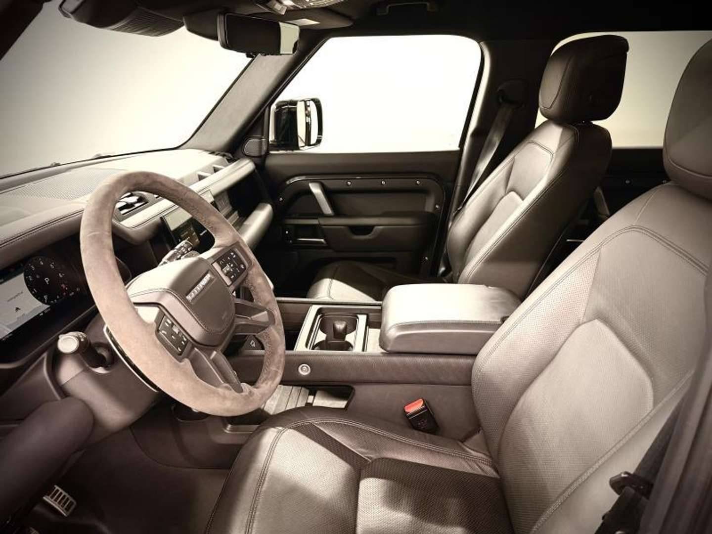 Land Rover Defender 110 Carpathian Edition P525 V8 - 2024 - Joinsteer - #20