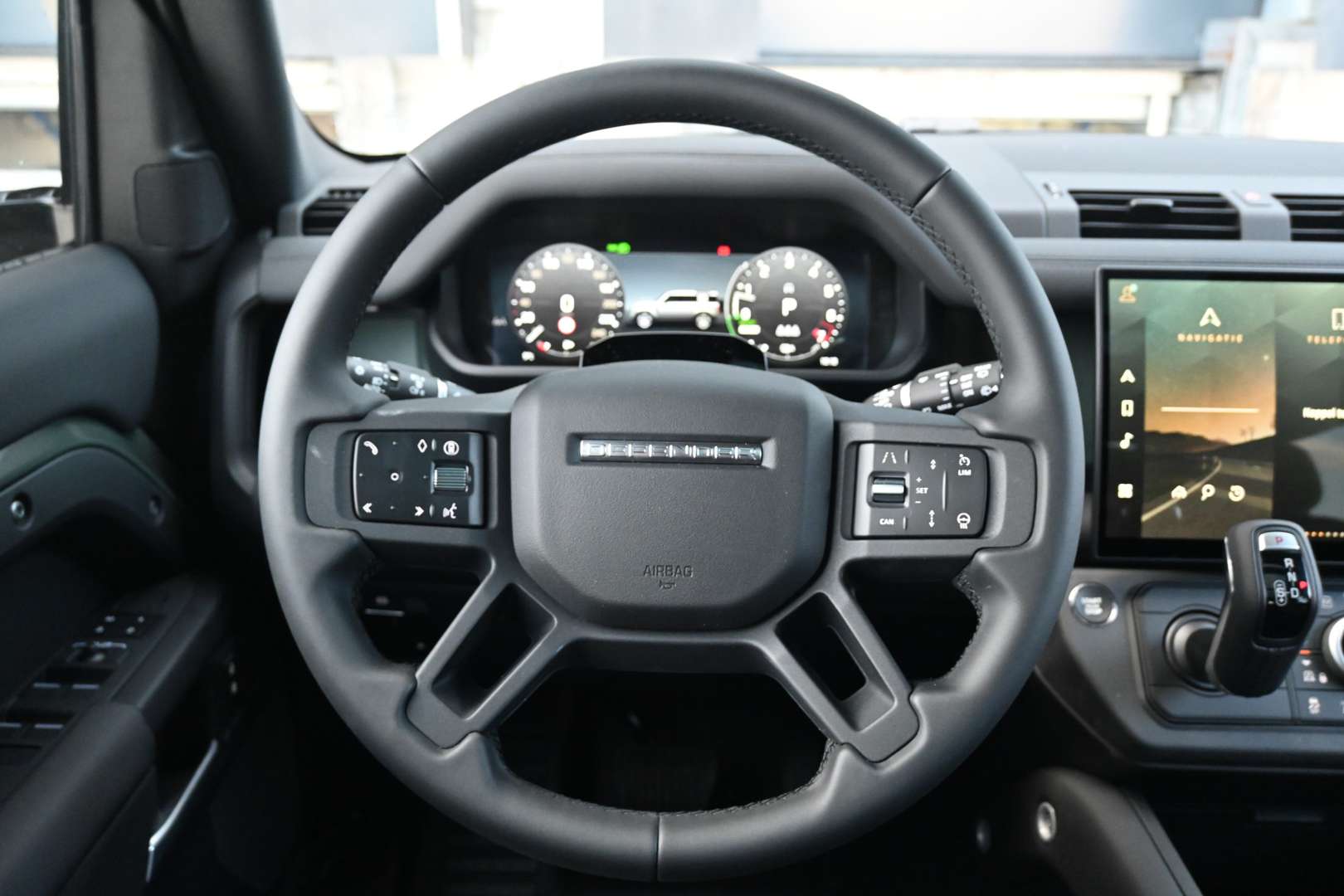 Land Rover Defender 110 Trophy Edition 2.0 P300e - 2026 - Joinsteer - #18