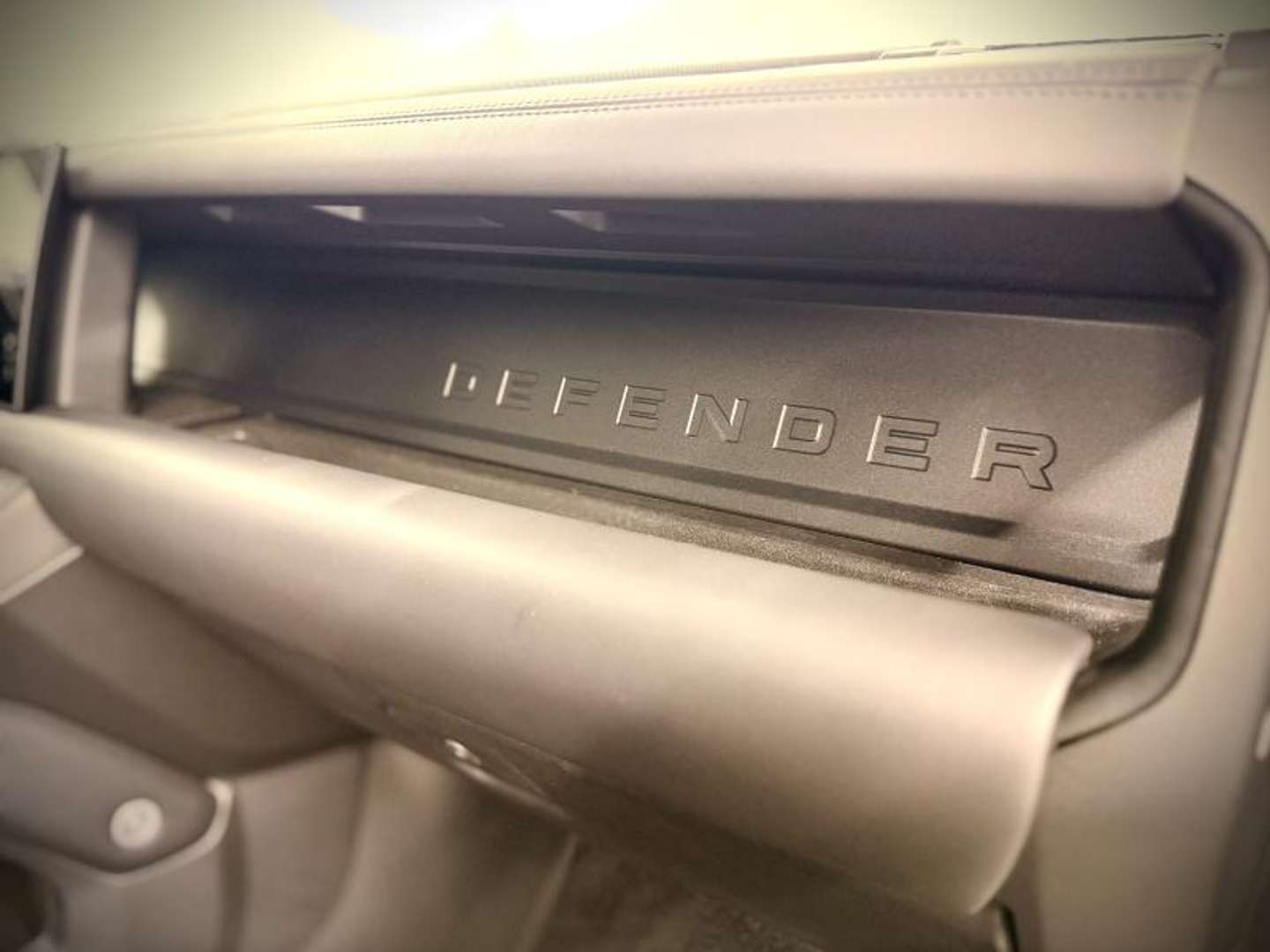 Land Rover Defender 110 Carpathian Edition P525 V8 - 2024 - Joinsteer - #27