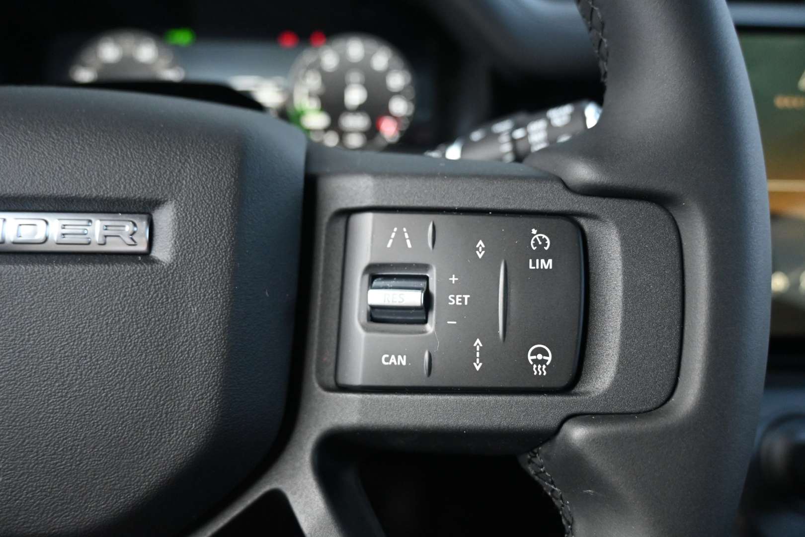 Land Rover Defender 110 Trophy Edition 2.0 P300e - 2026 - Joinsteer - #20