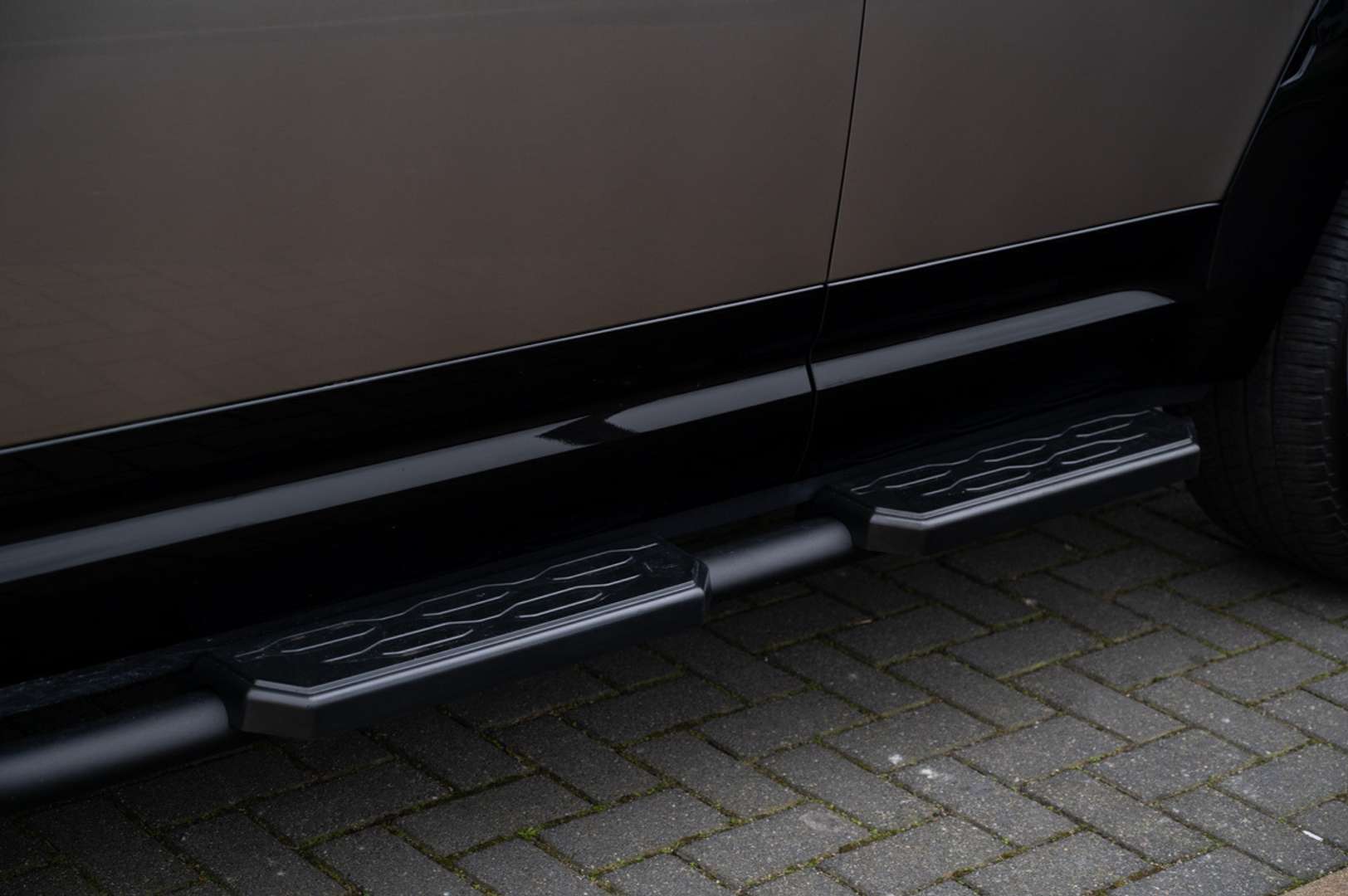 Land Rover Defender 110 P300e X-Dynamic HSE Urban Widetrack 6-Seats - 2026 - Joinsteer - #23