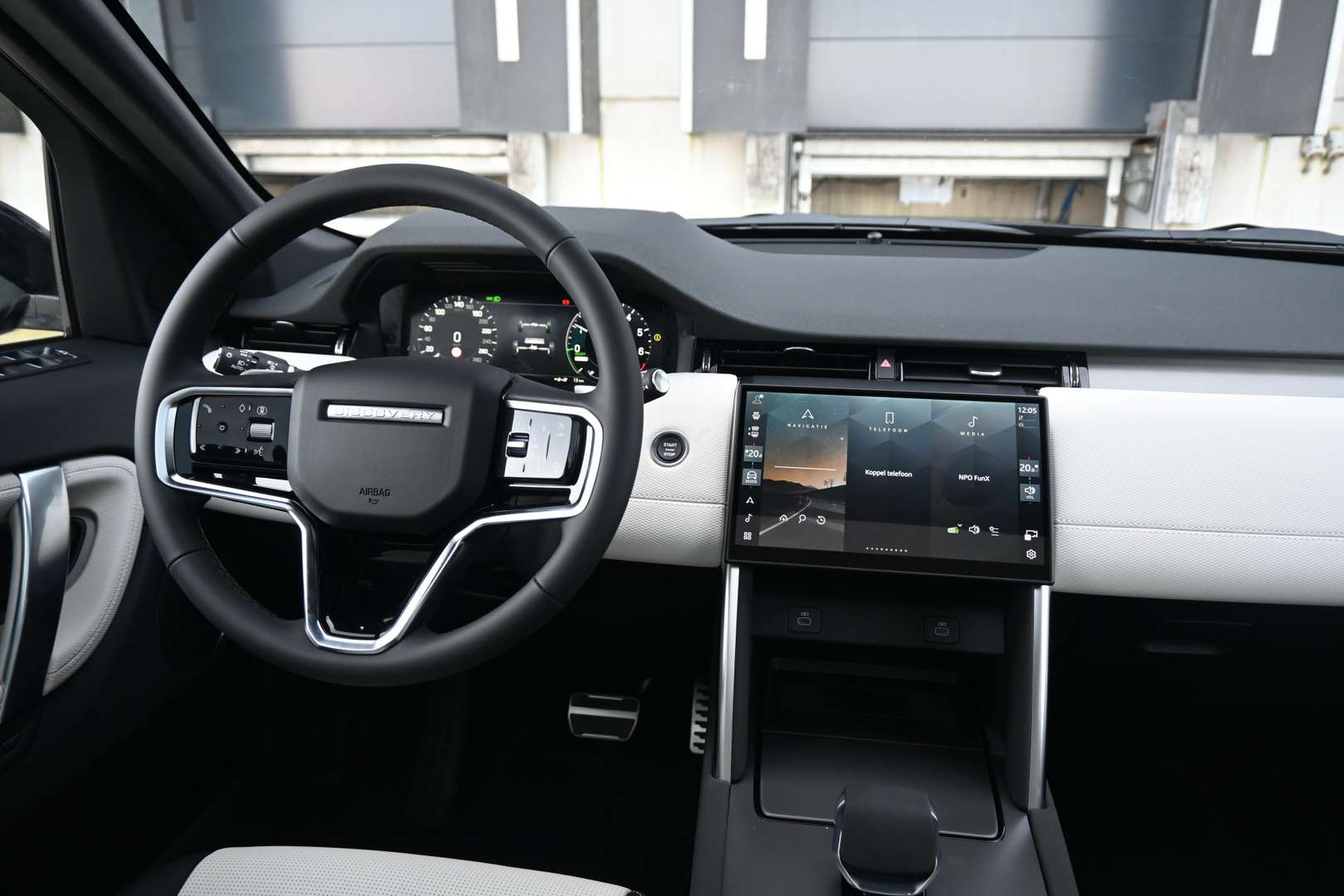 Land Rover Discovery Sport Business Landmark Edition 1.5 P270e PHEV - 2026 - Joinsteer - #5