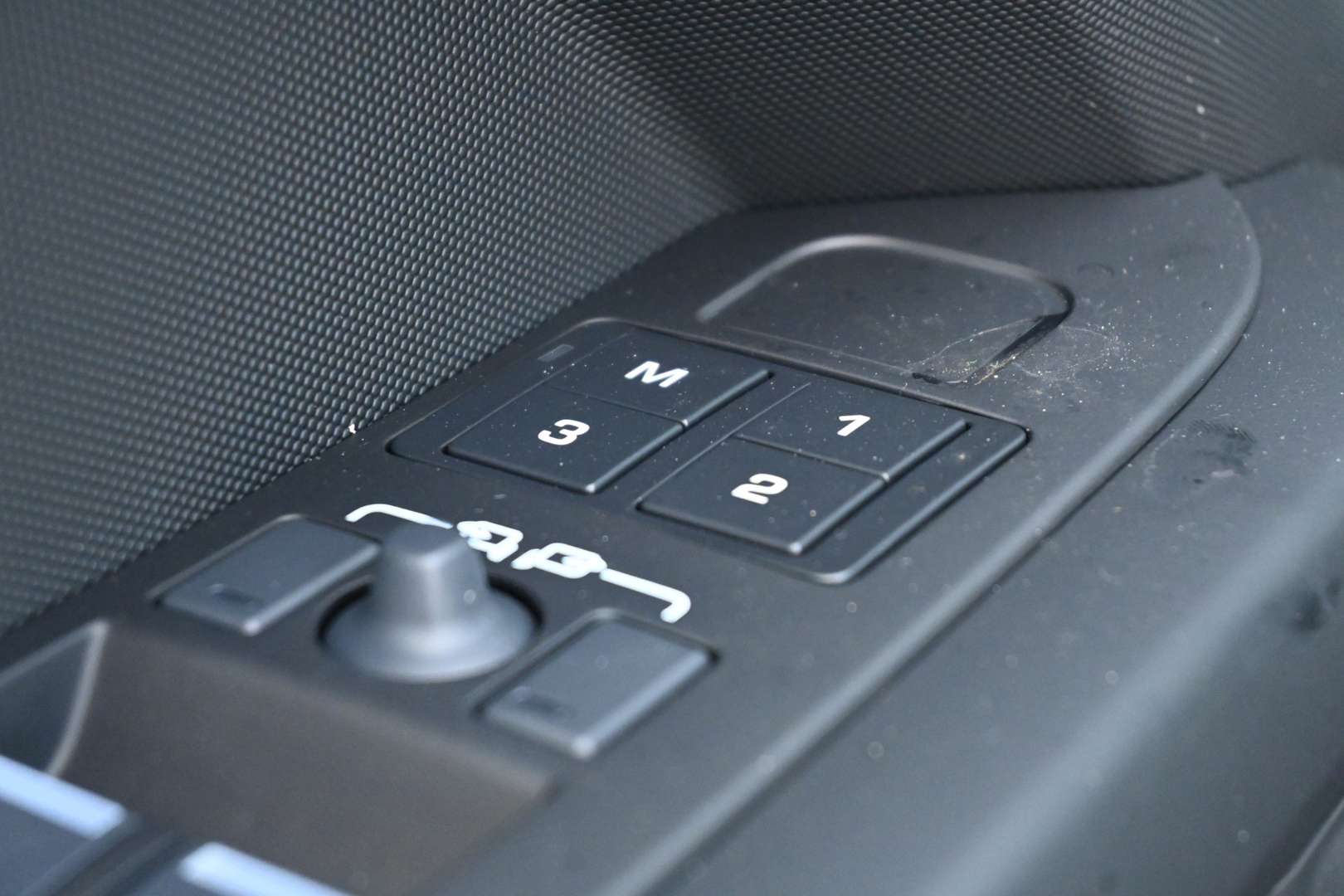 Land Rover Defender 110 Trophy Edition 2.0 P300e - 2026 - Joinsteer - #21