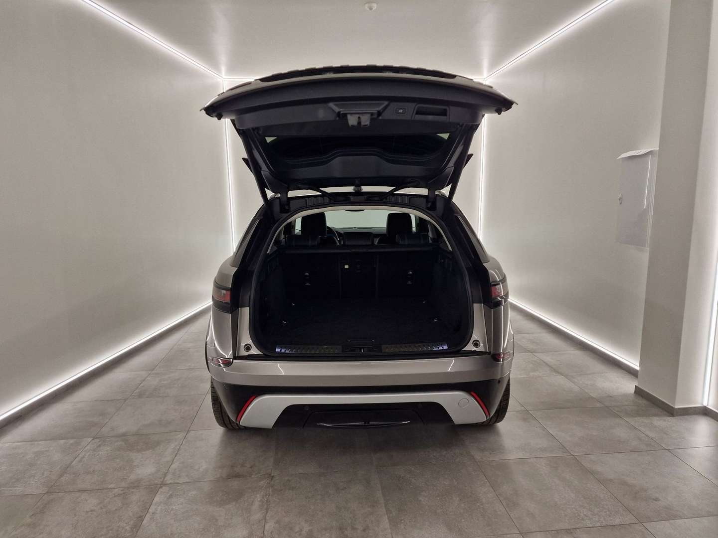 Land Rover Range Rover Velar R-DYNAMIC HSE PHEV AWD AUTOMAAT - 2022 - Joinsteer - #4