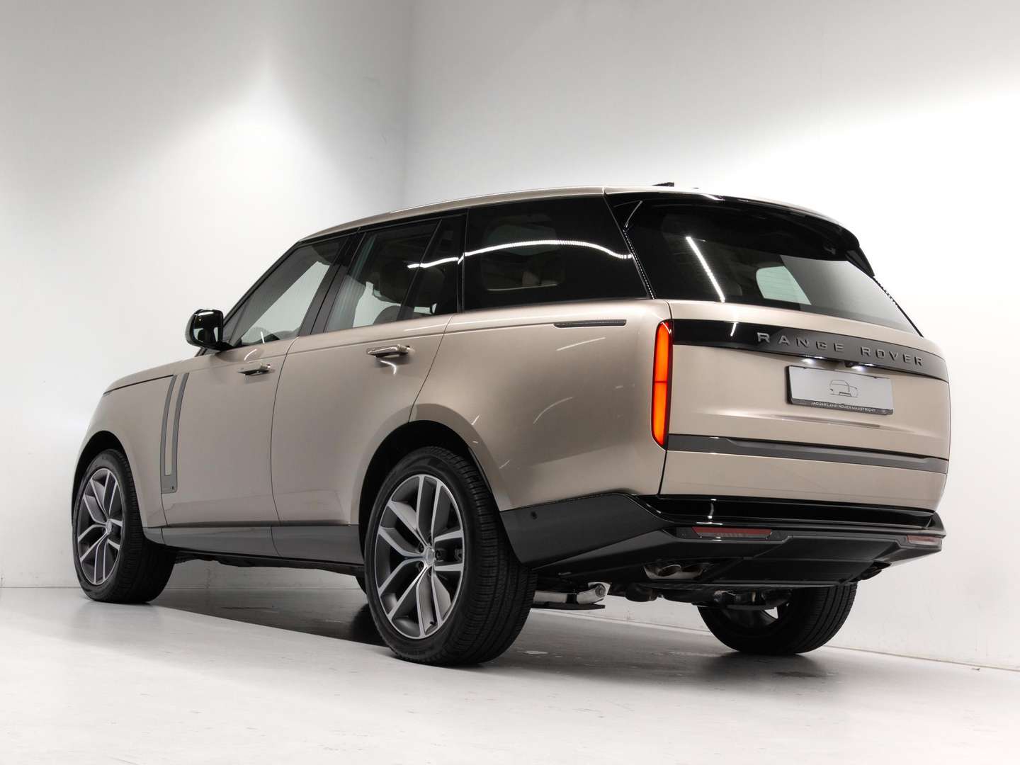 Land Rover Range Rover Autobiography P530 AWD Auto - 2026 - Joinsteer - #3