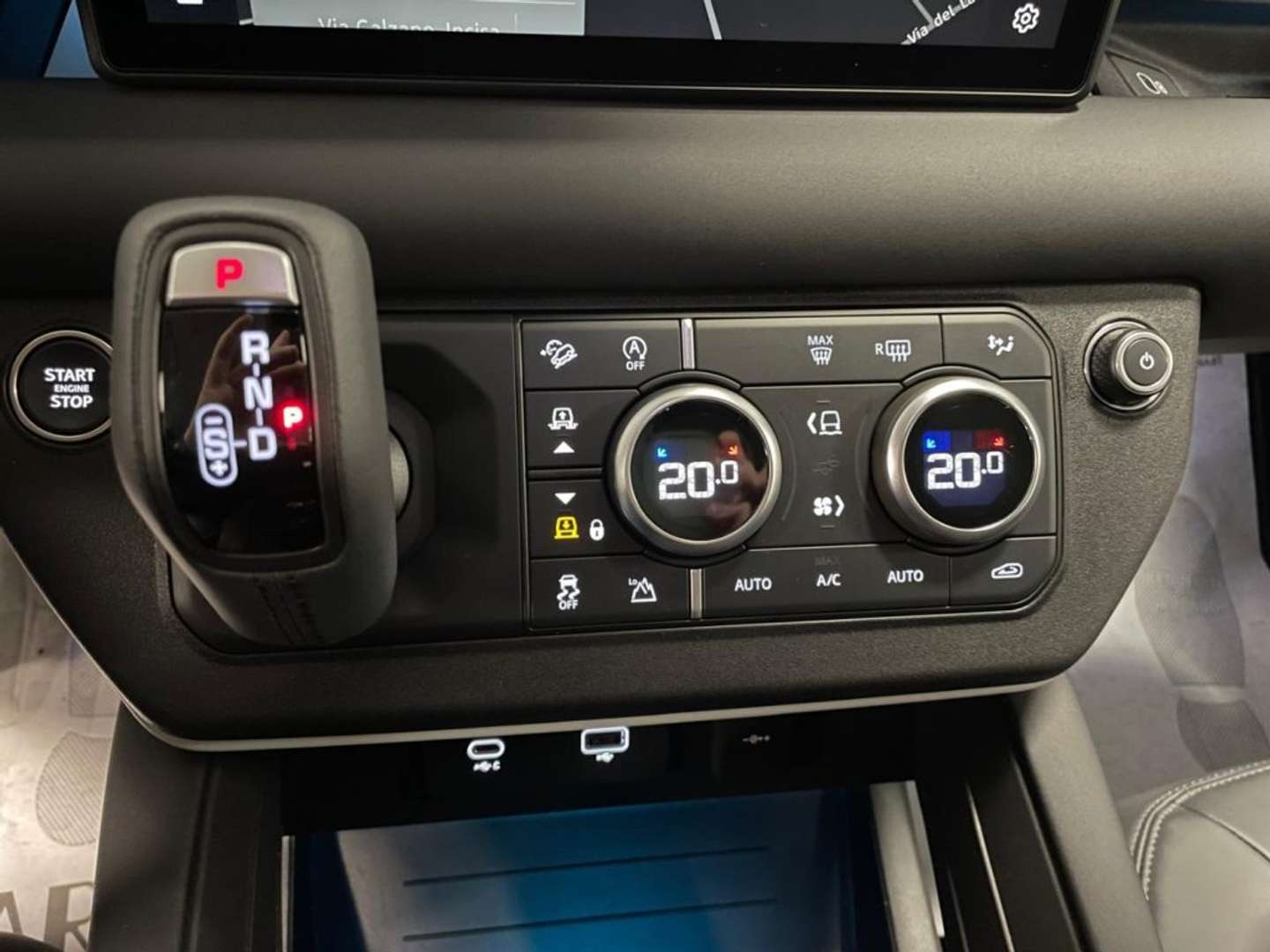 Land Rover Defender 110 SE Awd 3.0d I6 Mhev 200cv - 2023 - Joinsteer - #11