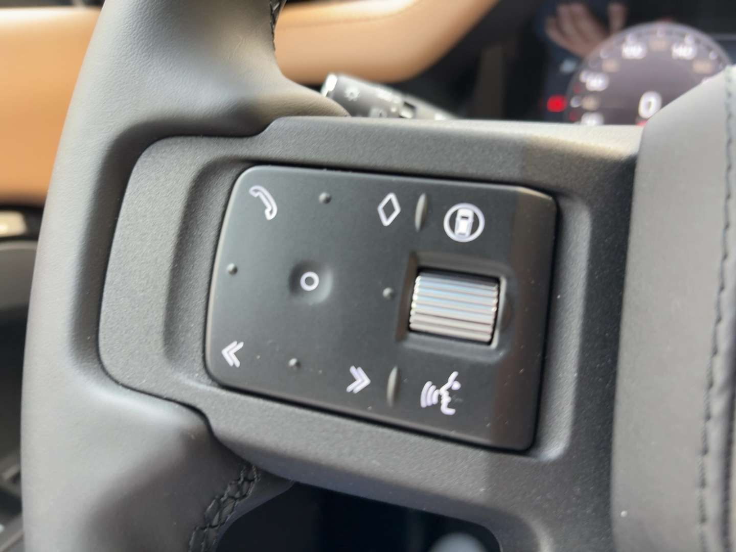 Land Rover Defender 110 P425 360-CAM ACC CAM LED Luftfe - 2026 - Joinsteer - #14