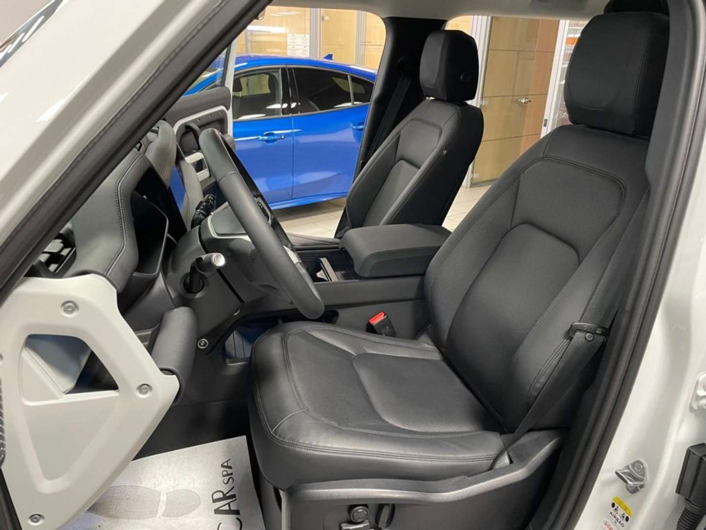 Land Rover Defender 110 SE Awd 3.0d I6 Mhev 200cv - 2023 - Joinsteer - #13