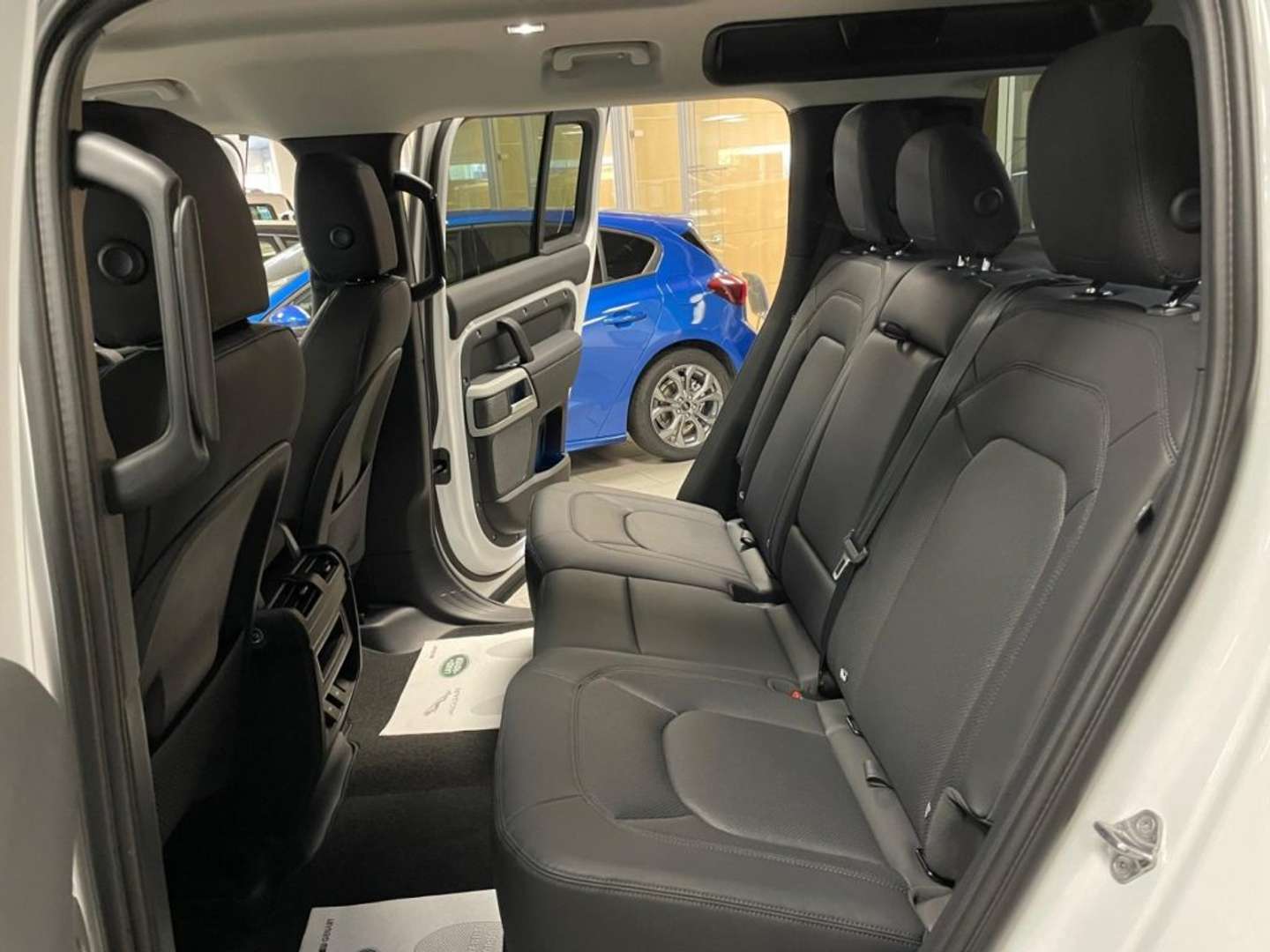 Land Rover Defender 110 SE Awd 3.0d I6 Mhev 200cv - 2023 - Joinsteer - #14