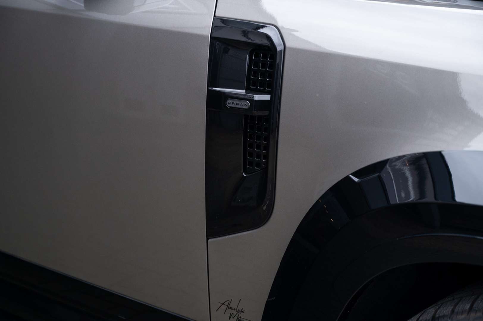 Land Rover Defender 110 P300e X-Dynamic HSE Urban Widetrack 6-Seats - 2026 - Joinsteer - #47
