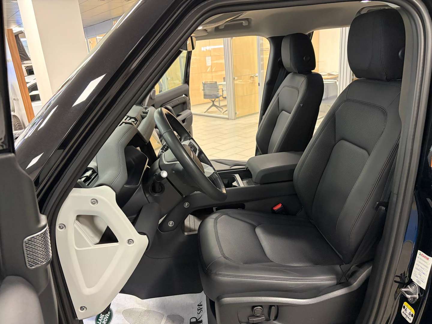 Land Rover Defender 110 SE Awd 3.0d I6 Mhev 200cv - 2023 - Joinsteer - #13