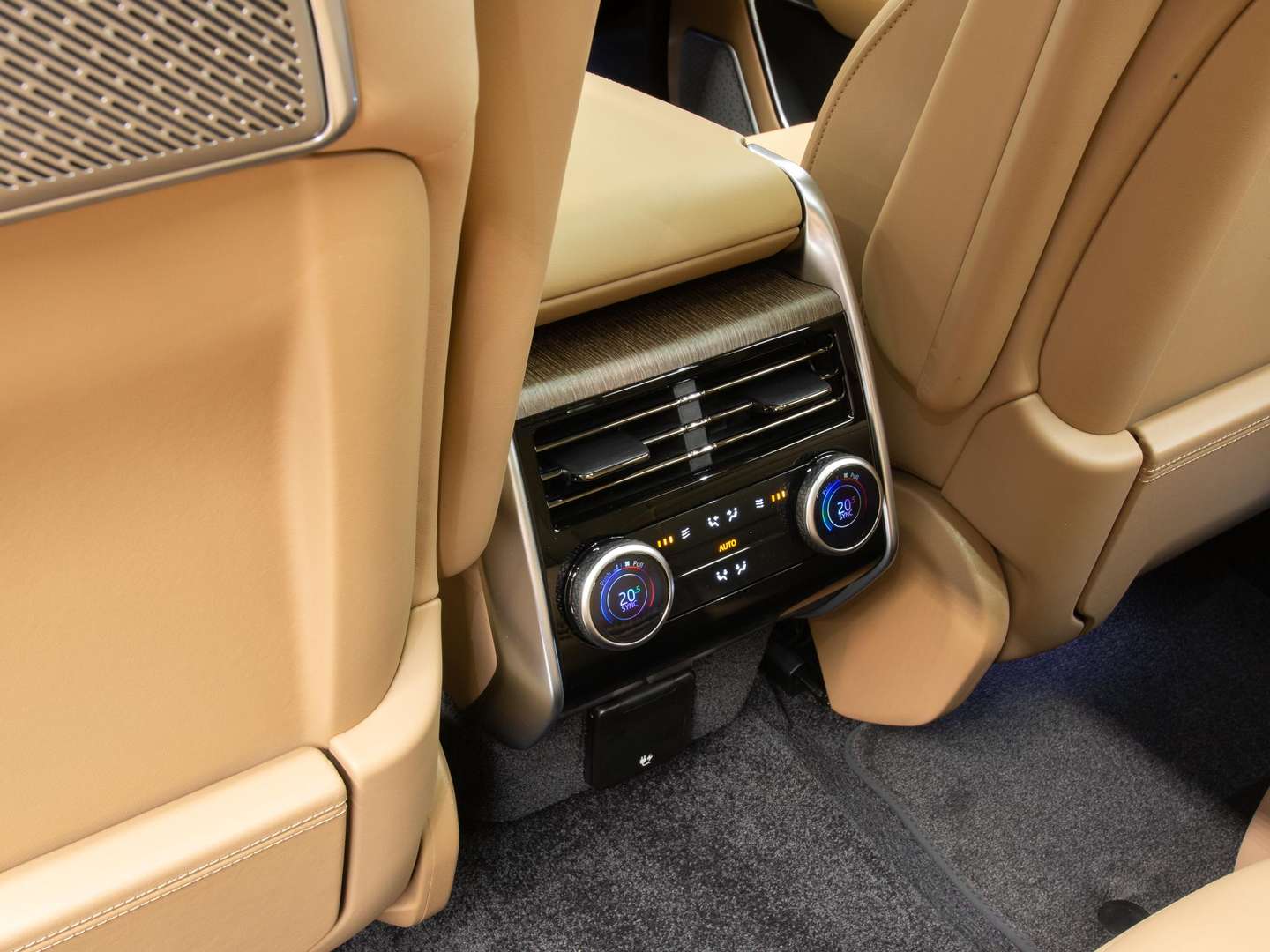 Land Rover Range Rover Autobiography P530 AWD Auto - 2026 - Joinsteer - #23