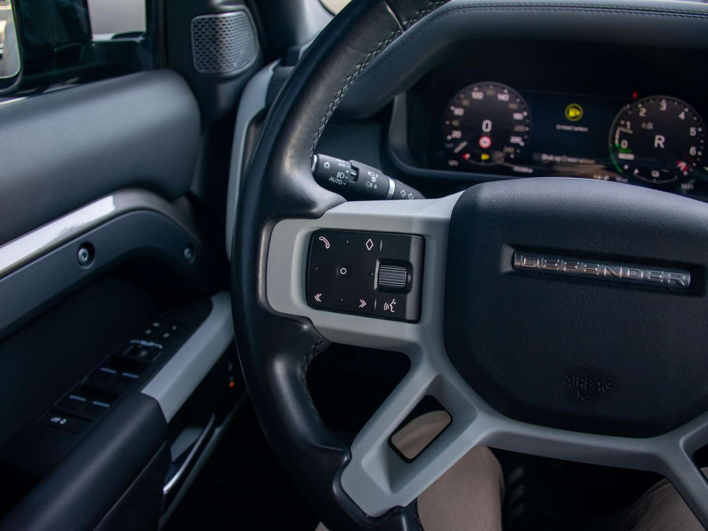 Land Rover Defender 110 Dynamic HSE 2.0 P400e - 2023 - Joinsteer - #16