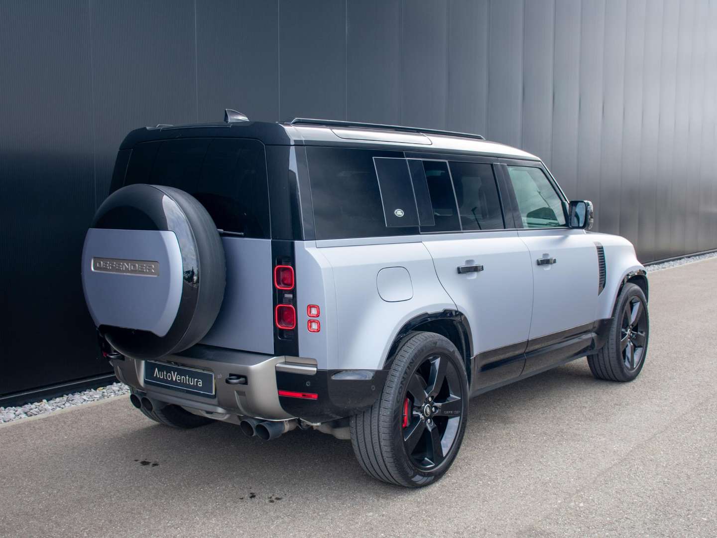 Land Rover Defender 110 Dynamic HSE 2.0 P400e - 2023 - Joinsteer - #23