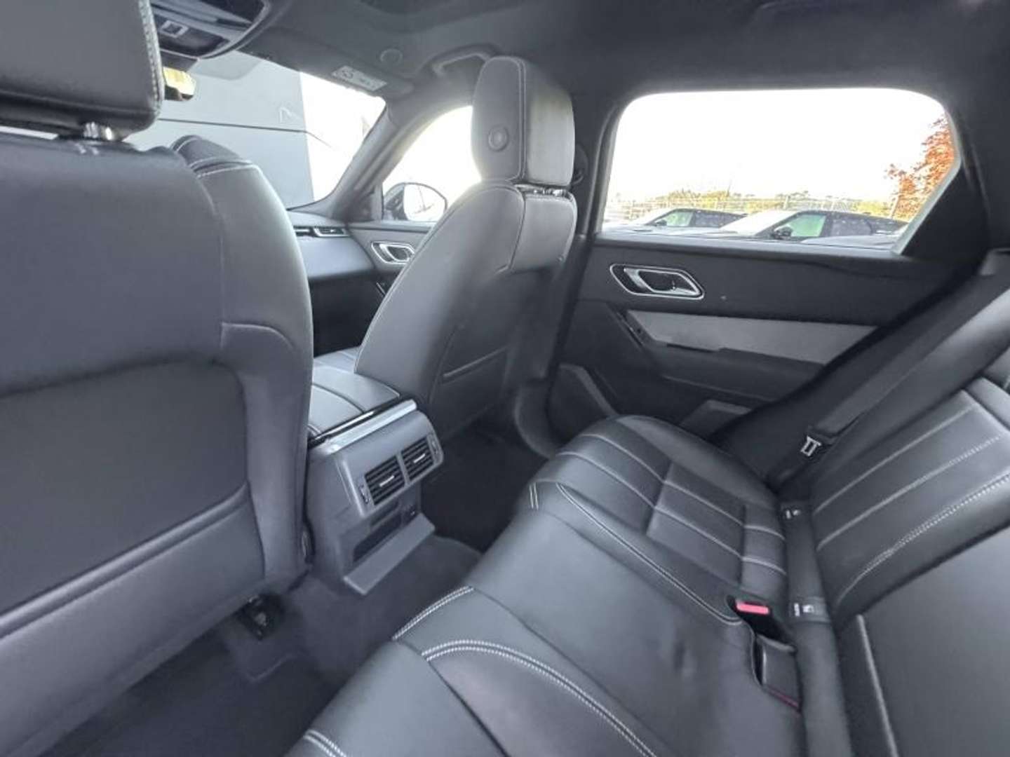 Land Rover Range Rover Velar 2.0 P400e 404ch PHEV R-Dynamic SE AWD BVA - 2022 - Joinsteer - #17