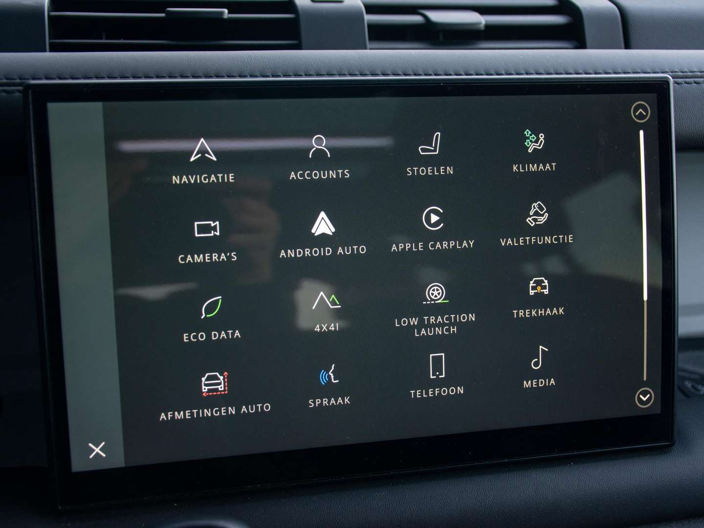 Land Rover Defender 110 Dynamic HSE 2.0 P400e - 2023 - Joinsteer - #32