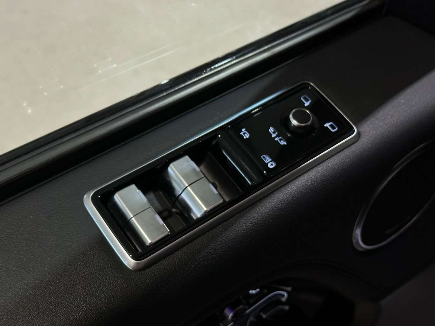 Land Rover Range Rover Vogue 4.4 SDV8 - 2019 - Joinsteer - #41