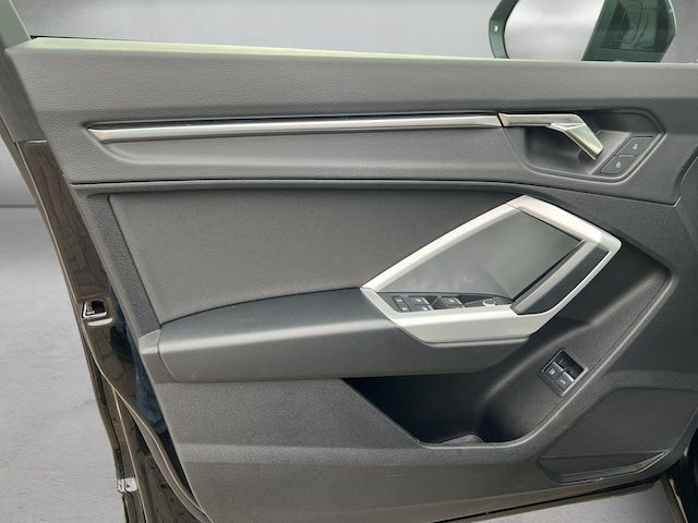 Audi Q3 TFSI E S Line 45 TFSI E S Tronic - 2022 - Joinsteer - #7