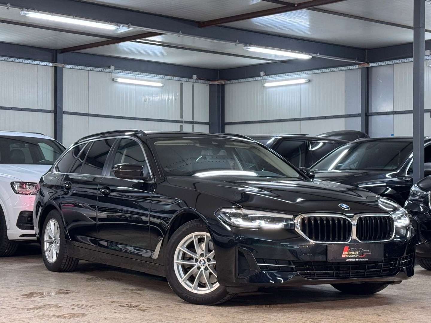BMW Série 5 520d XDrive Business - 2022 - Joinsteer - #1