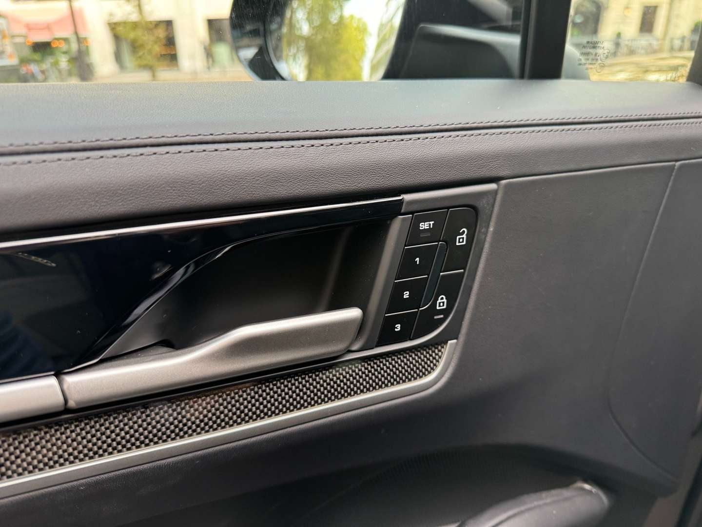 Porsche Cayenne S E-Hybrid - 2024 - Joinsteer - #11