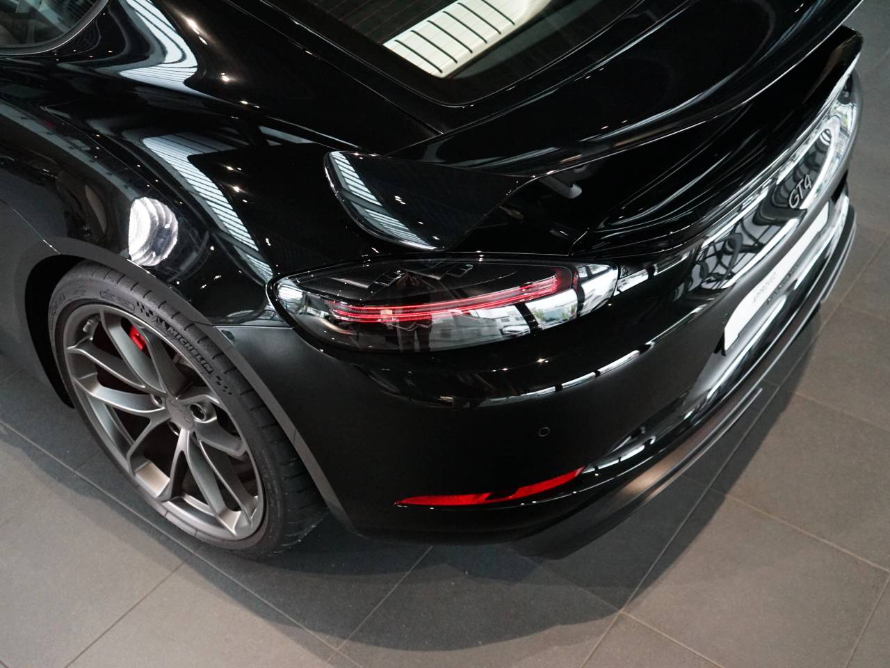 Porsche 718 type 982 Cayman GT4 - 2020 - Joinsteer - #11