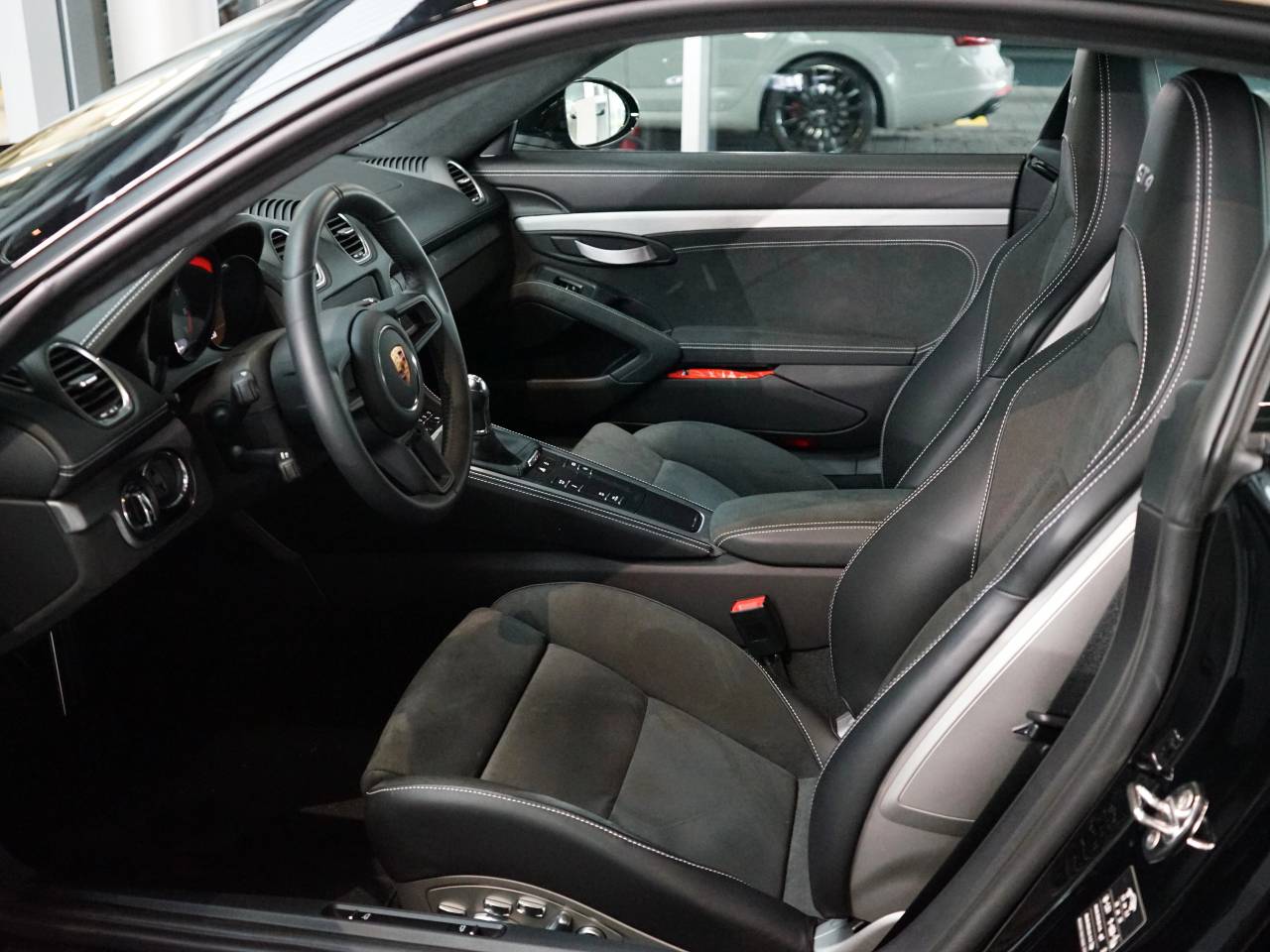 Porsche 718 type 982 Cayman GT4 - 2020 - Joinsteer - #15