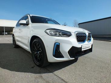BMW X3 M M Sport IX3 — photo 2