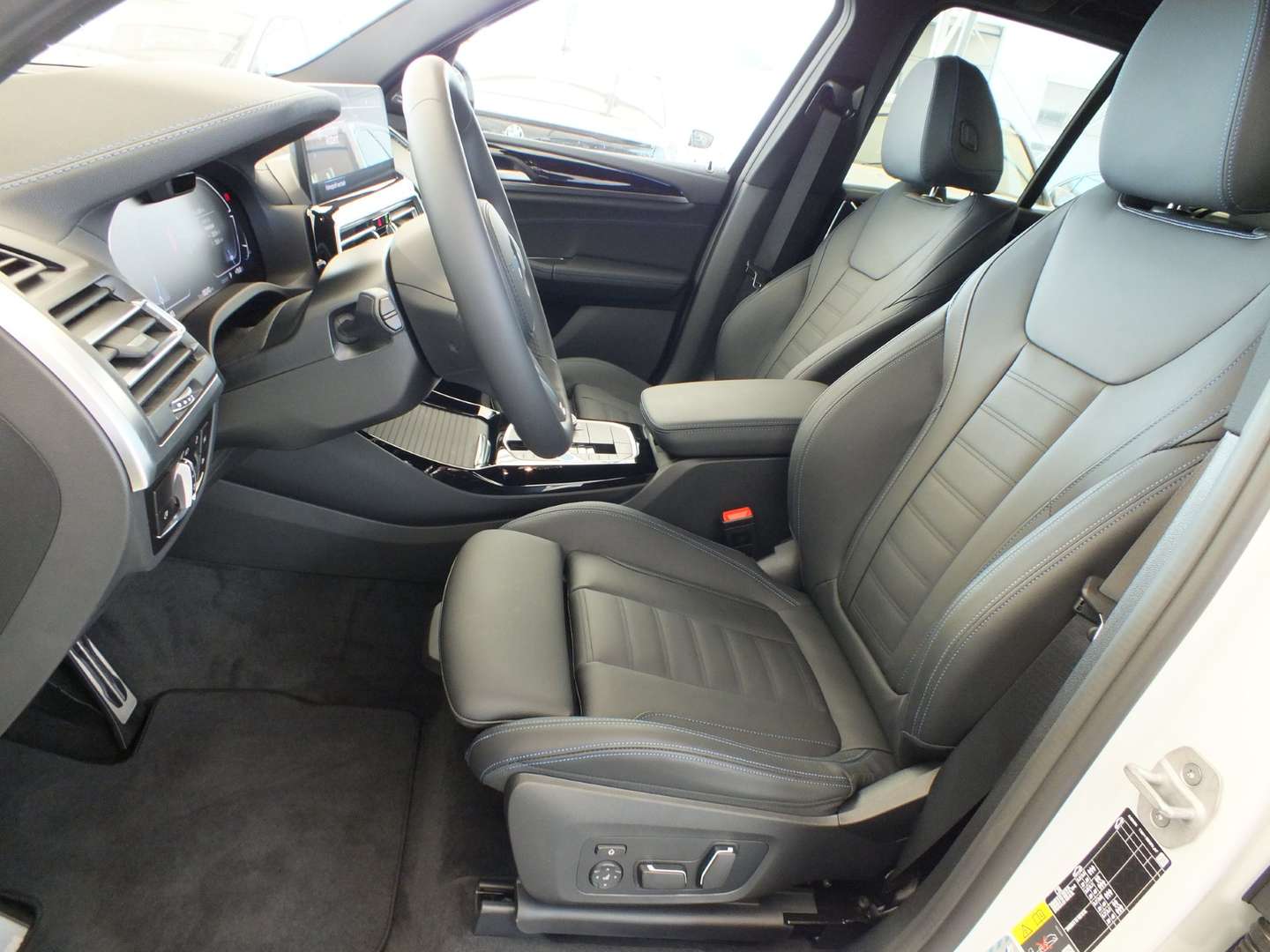 BMW X3 M M Sport IX3 - 2025 - Joinsteer - #13