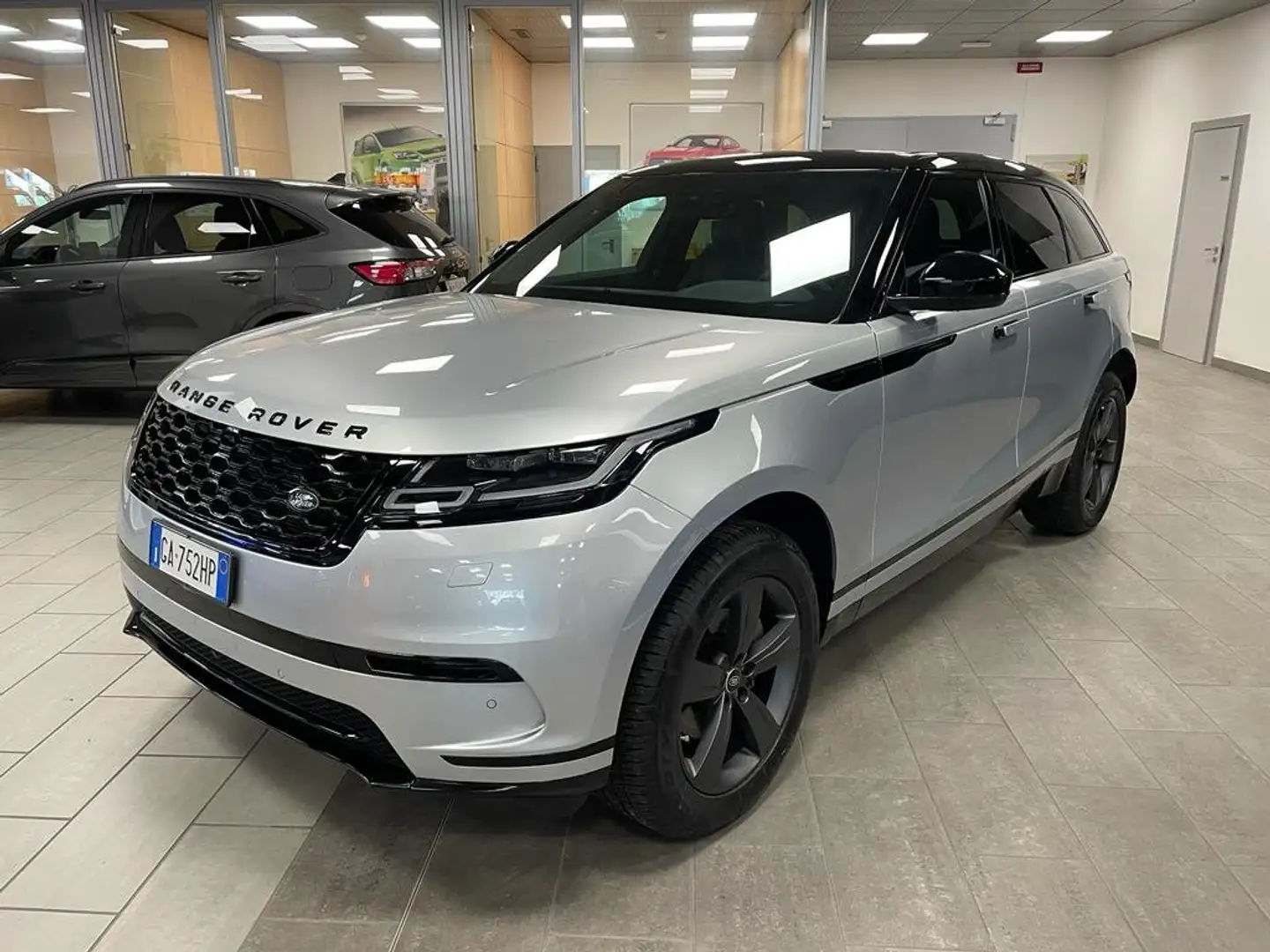 Land Rover Range Rover Velar 2.0 Turbo Diesel 180cv. 4x4 Aut. S , Km 49.000 - 2020 - Joinsteer