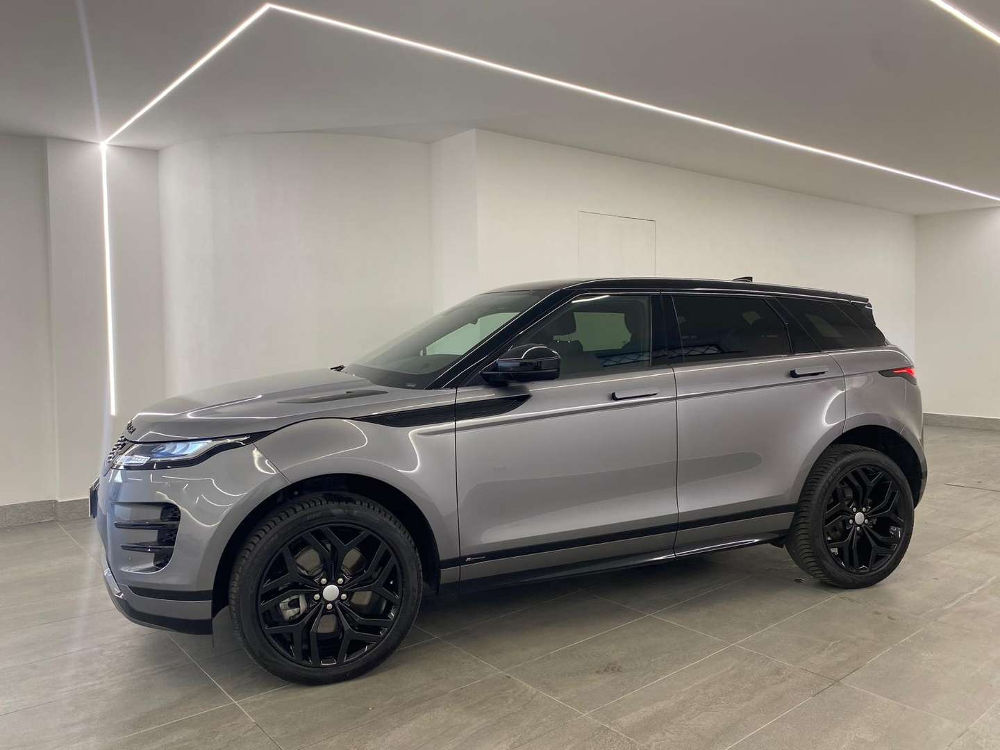 Land Rover Range Rover Evoque D150 R-Dynamic - 2020 - Joinsteer - #2