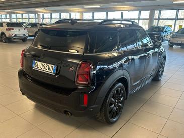 Mini Countryman Yours Cooper SD — photo 3