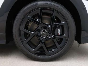 Mini Cabrio JCW Cooper — photo 26