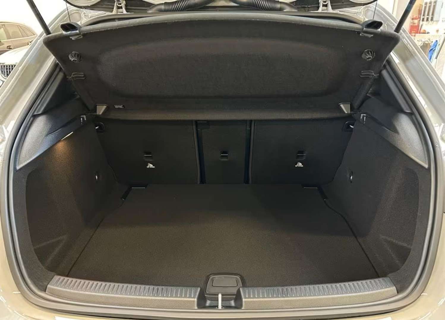 Mercedes Classe A 180 AMG Line - 2025 - Joinsteer - #10