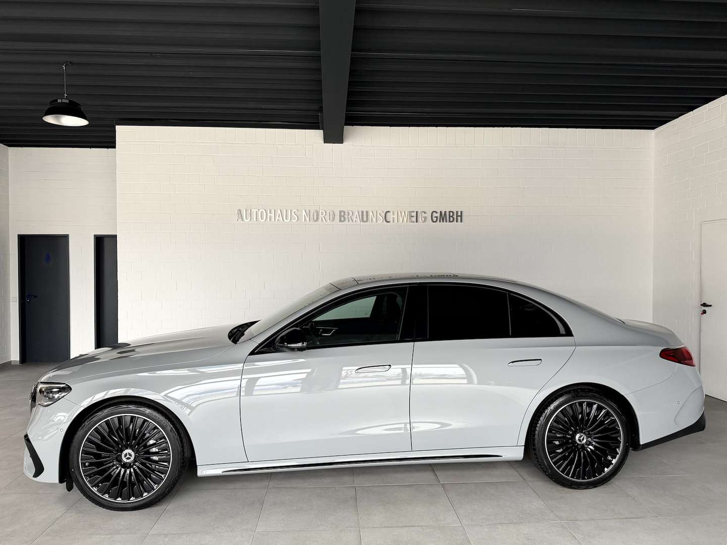 Mercedes Classe E 220 AMG-Line - 2024 - Joinsteer - #3