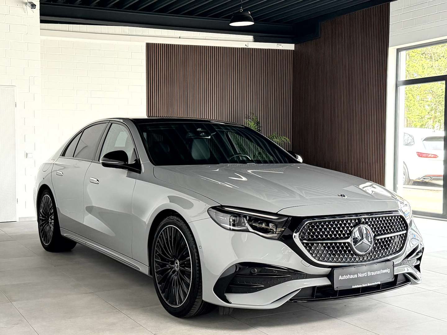 Mercedes Classe E 220 AMG-Line - 2024 - Joinsteer - #4