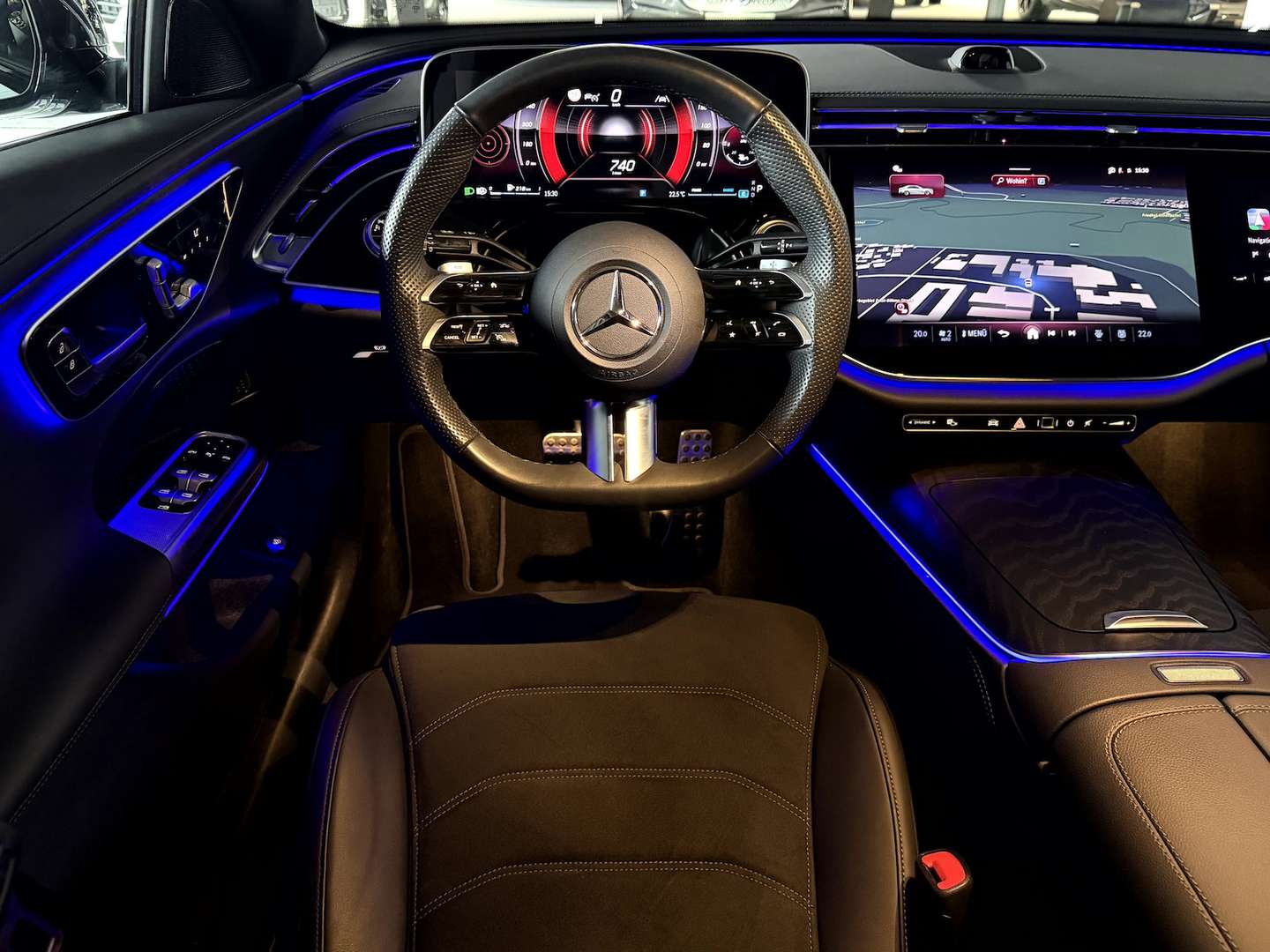 Mercedes Classe E 220 AMG-Line - 2024 - Joinsteer - #12