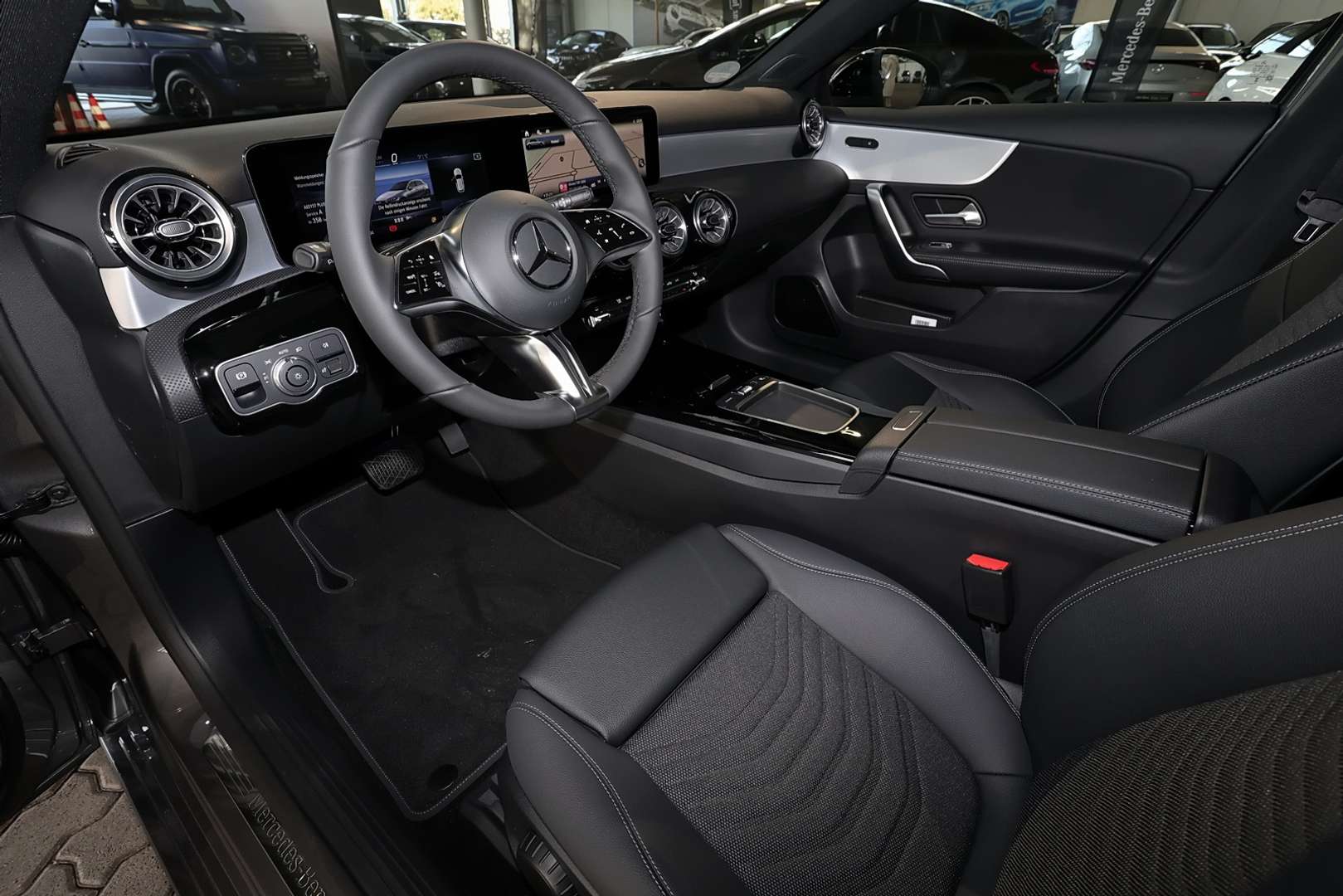 Mercedes Classe A 200 Night Edition - 2026 - Joinsteer - #9