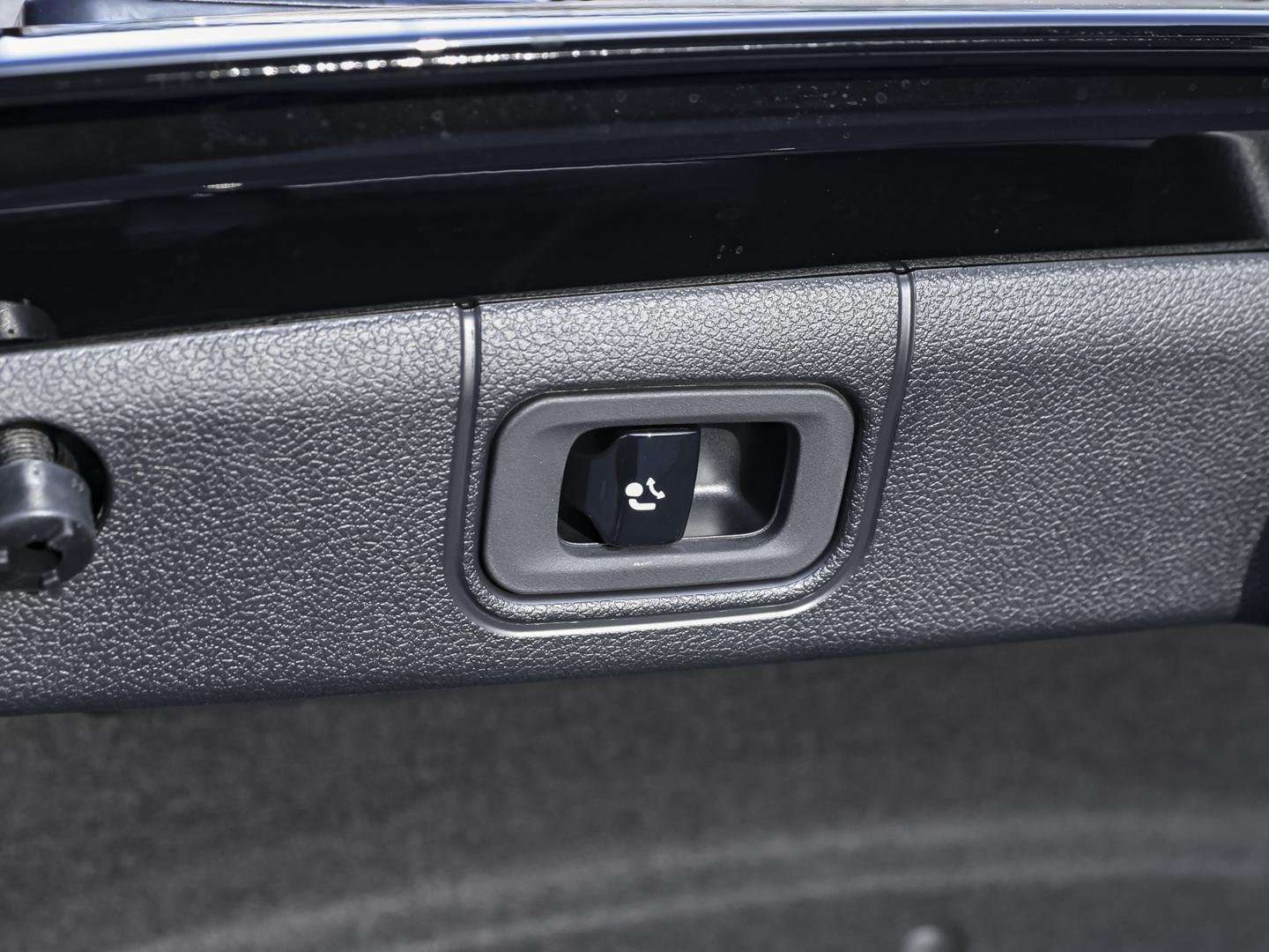 Mercedes Classe E 200 AMG Line - 2026 - Joinsteer - #10