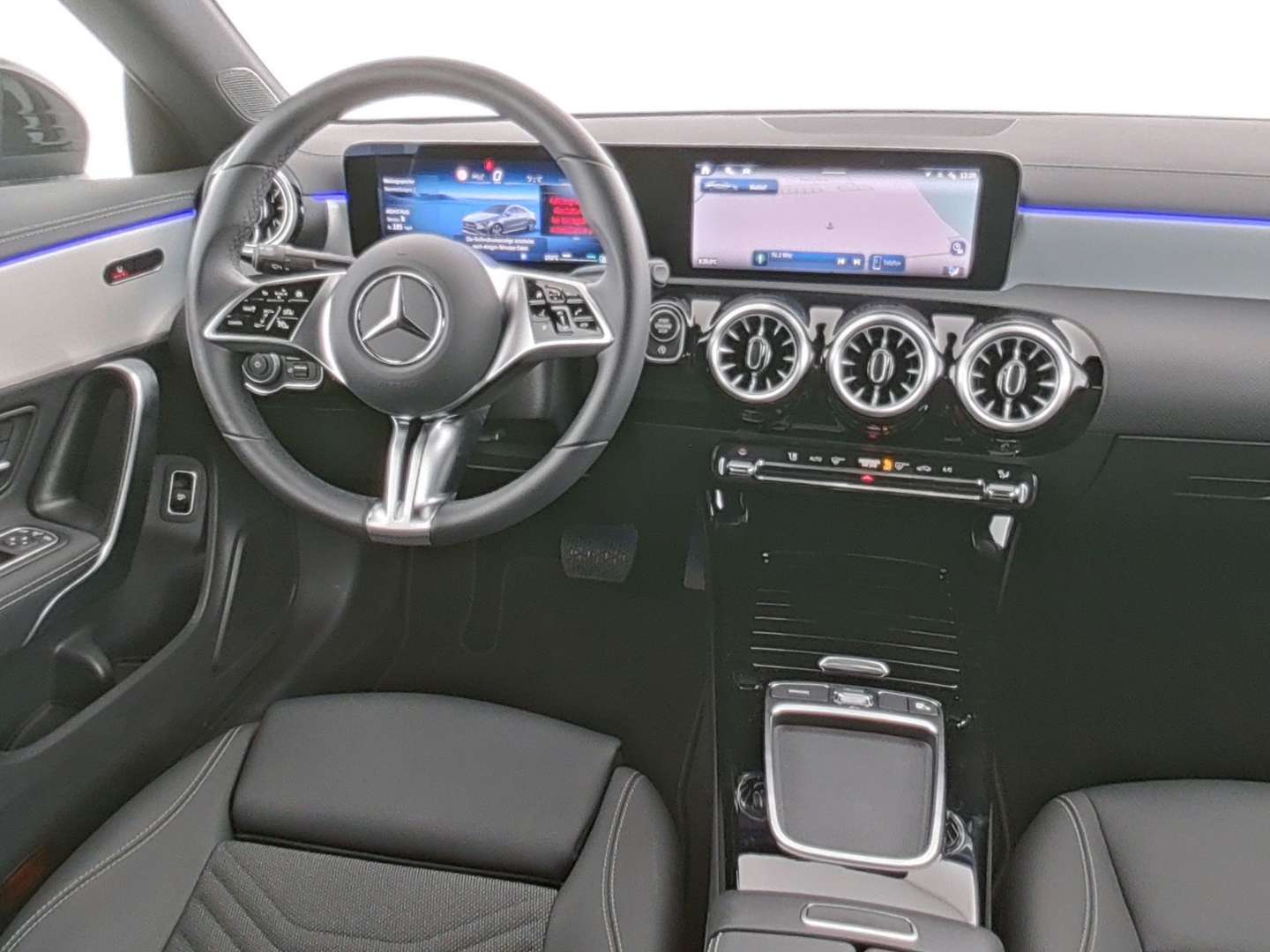 Mercedes CLA 200 Night Edition - 2024 - Joinsteer - #15