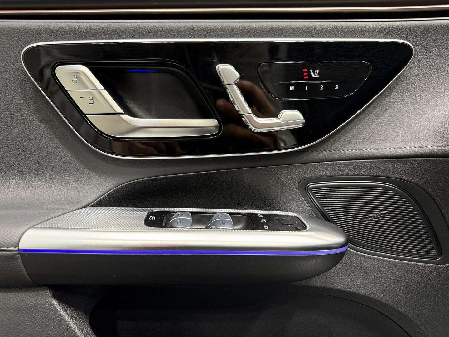 Mercedes EQE 300 Electric Art Advanced Plus - 2025 - Joinsteer - #4