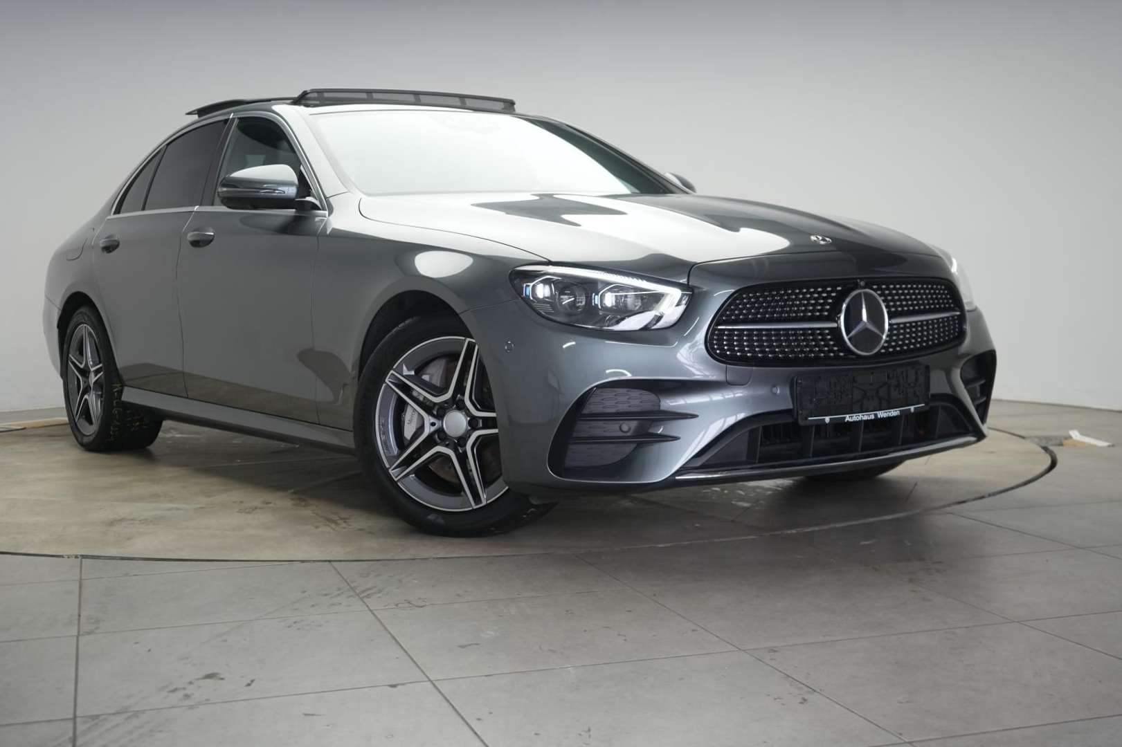 Mercedes Classe E 300 AMG Line - 2023 - Joinsteer - #1