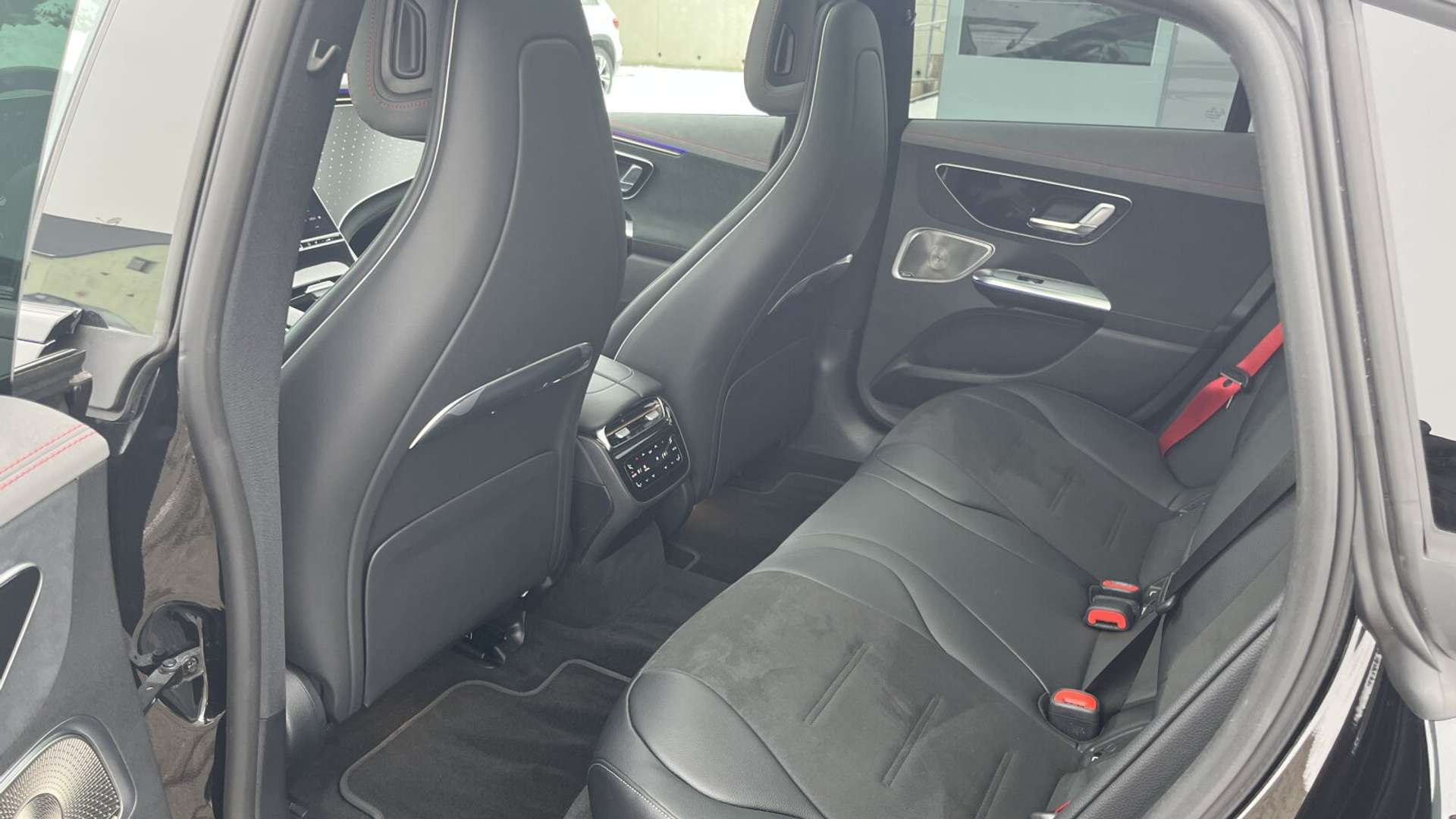 Mercedes EQE 300 Premium Plus - 2024 - Joinsteer - #15