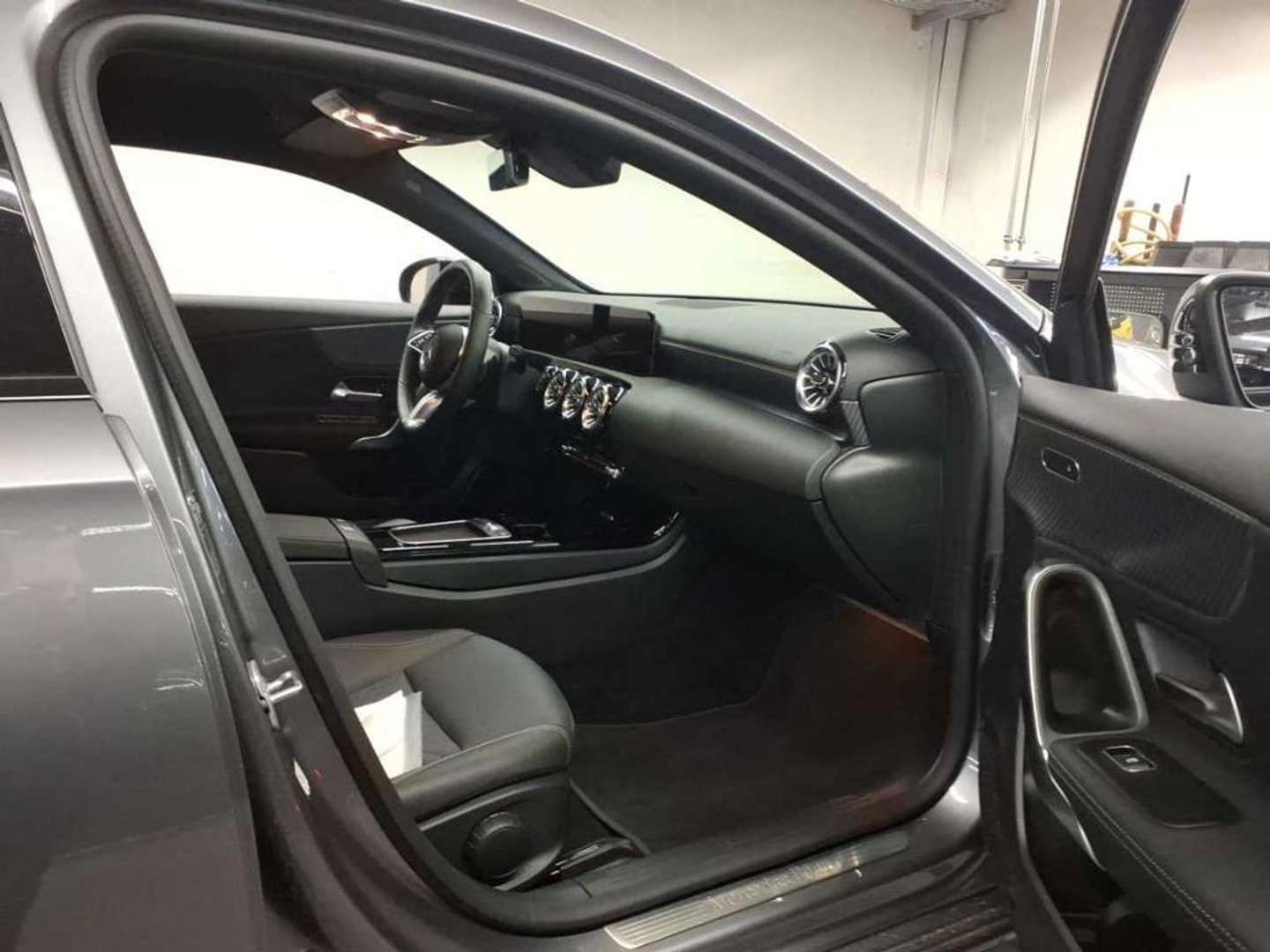 Mercedes Classe A 200 Night Edition - 2023 - Joinsteer - #2