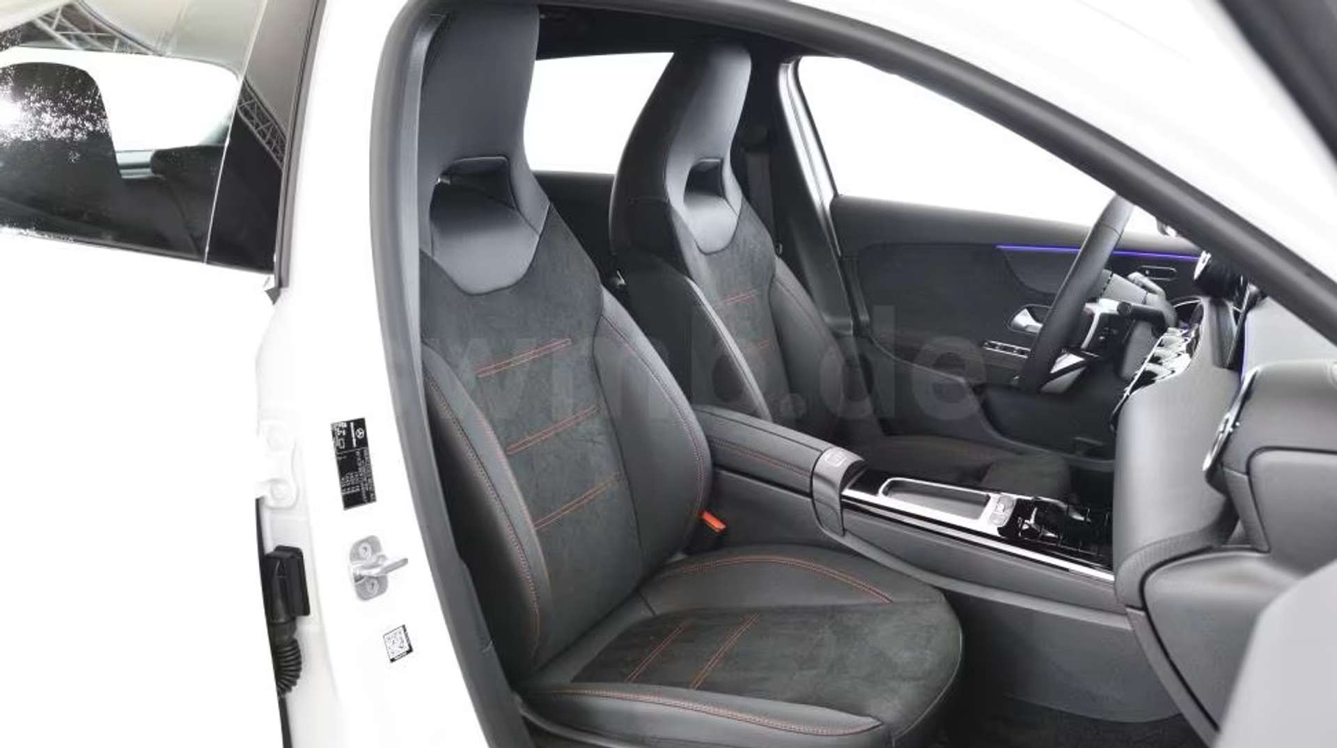 Mercedes Classe A 180 AMG Line - 2025 - Joinsteer - #4