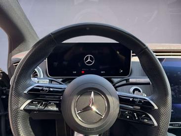 Mercedes EQS 450+ — photo 9