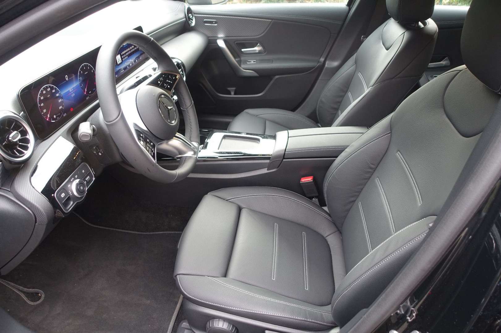 Mercedes Classe A 180 Premium - 2025 - Joinsteer - #8