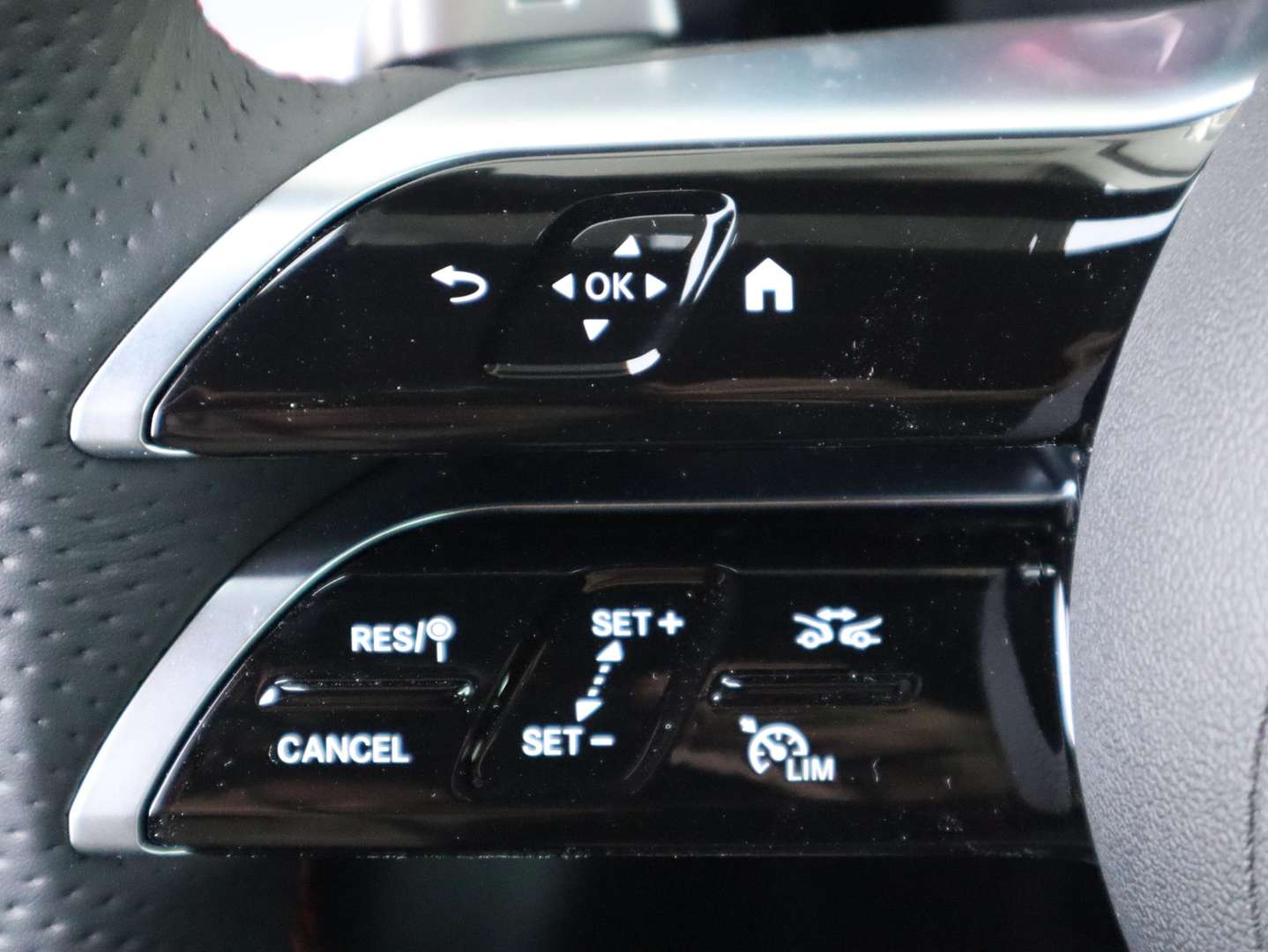 Mercedes Classe A 180 Business - 2025 - Joinsteer - #15