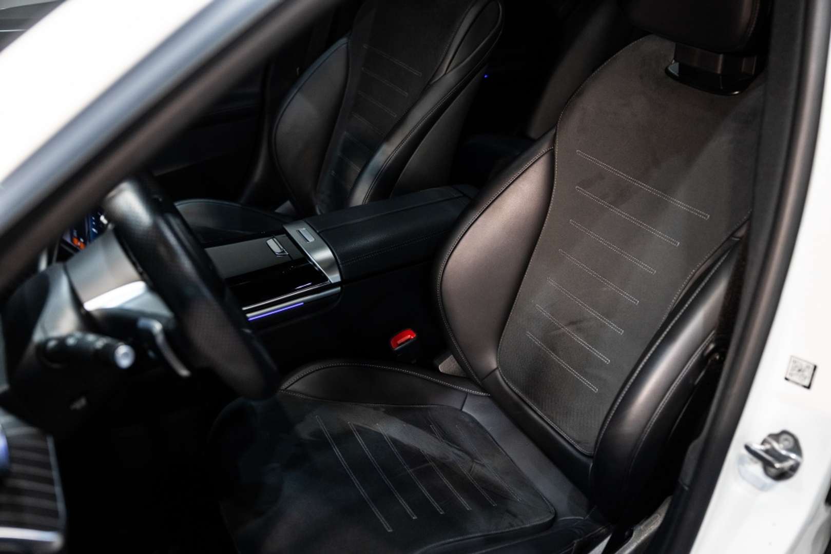 Mercedes Classe C 300 E 300 AMG Line - 2023 - Joinsteer - #24